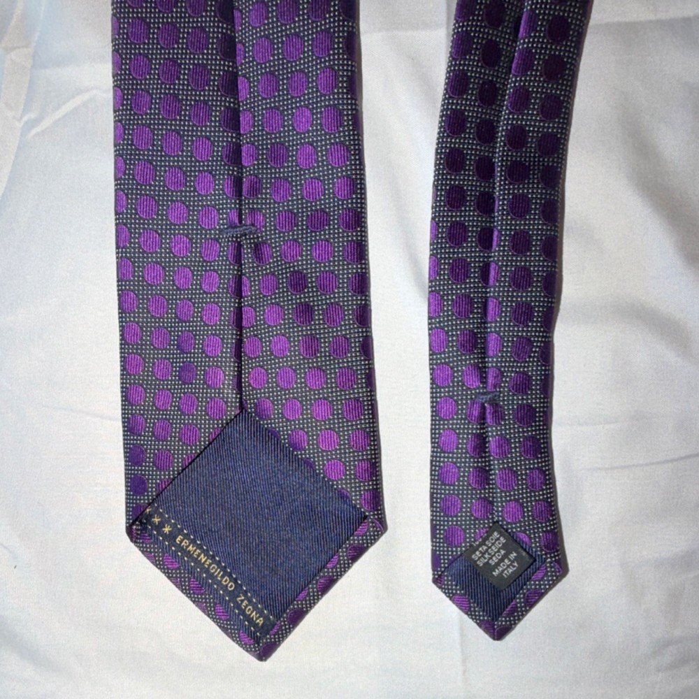 Ermenegildo Zegna Men's Silk Tie Purple Black Polka Dot Woven Logo Designer