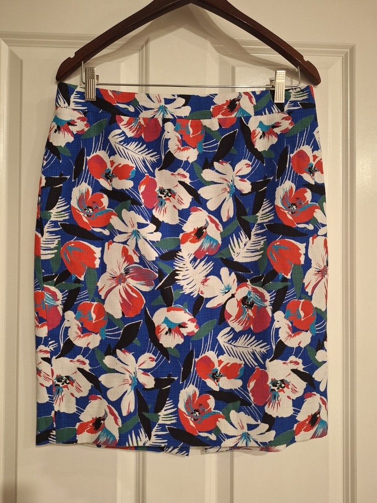 J. Crew  Cotton Lined Pencil Skirt Multicolor Floral Size 6