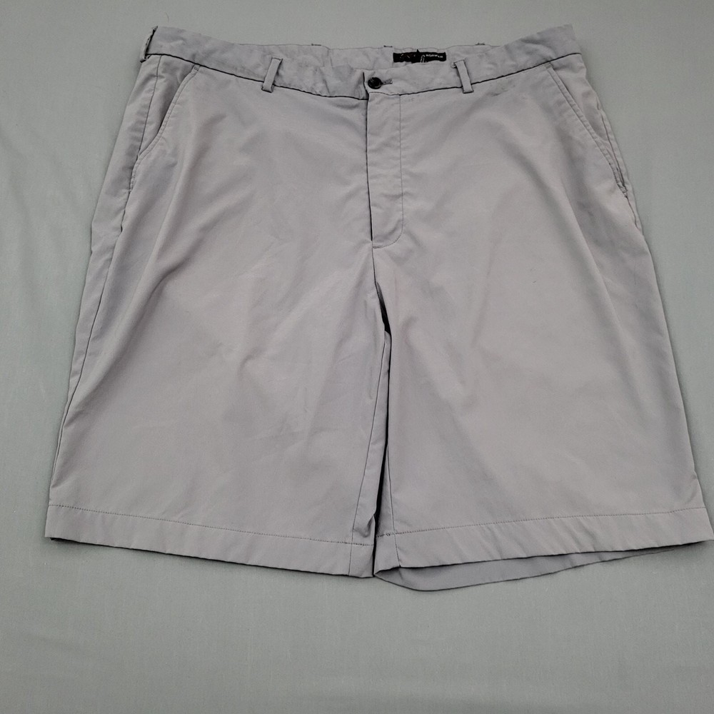 Greg Norman Mens Golf Shorts Size 40 Gray Stretch Performance Flat Front Shark