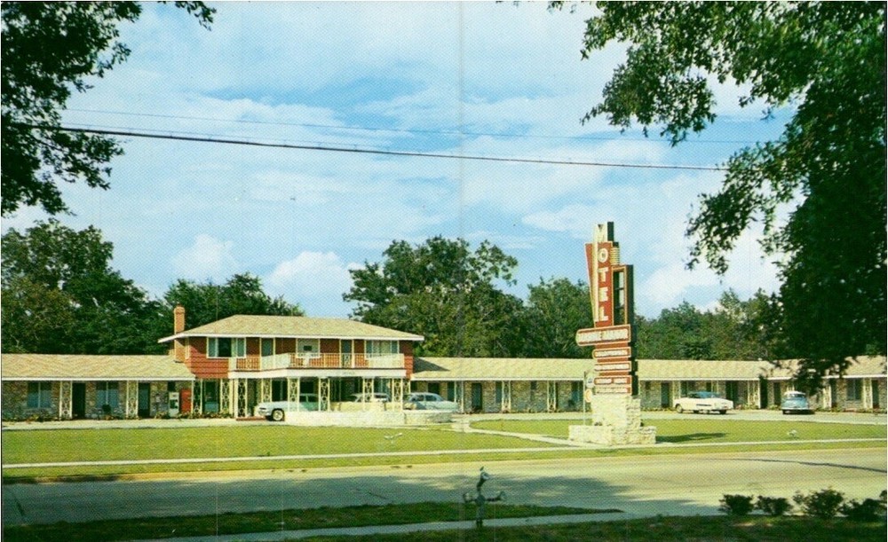 Pensacola, Florida - Marble Manor Motel - 1960s postcard