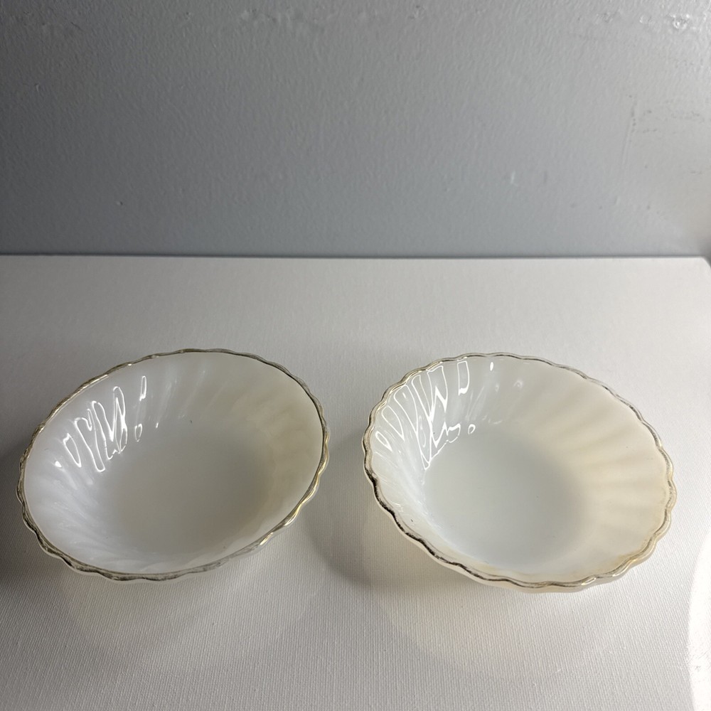 Anchor Hocking Gold Rim Swirl Dessert/fruit Bowls Set Of Two