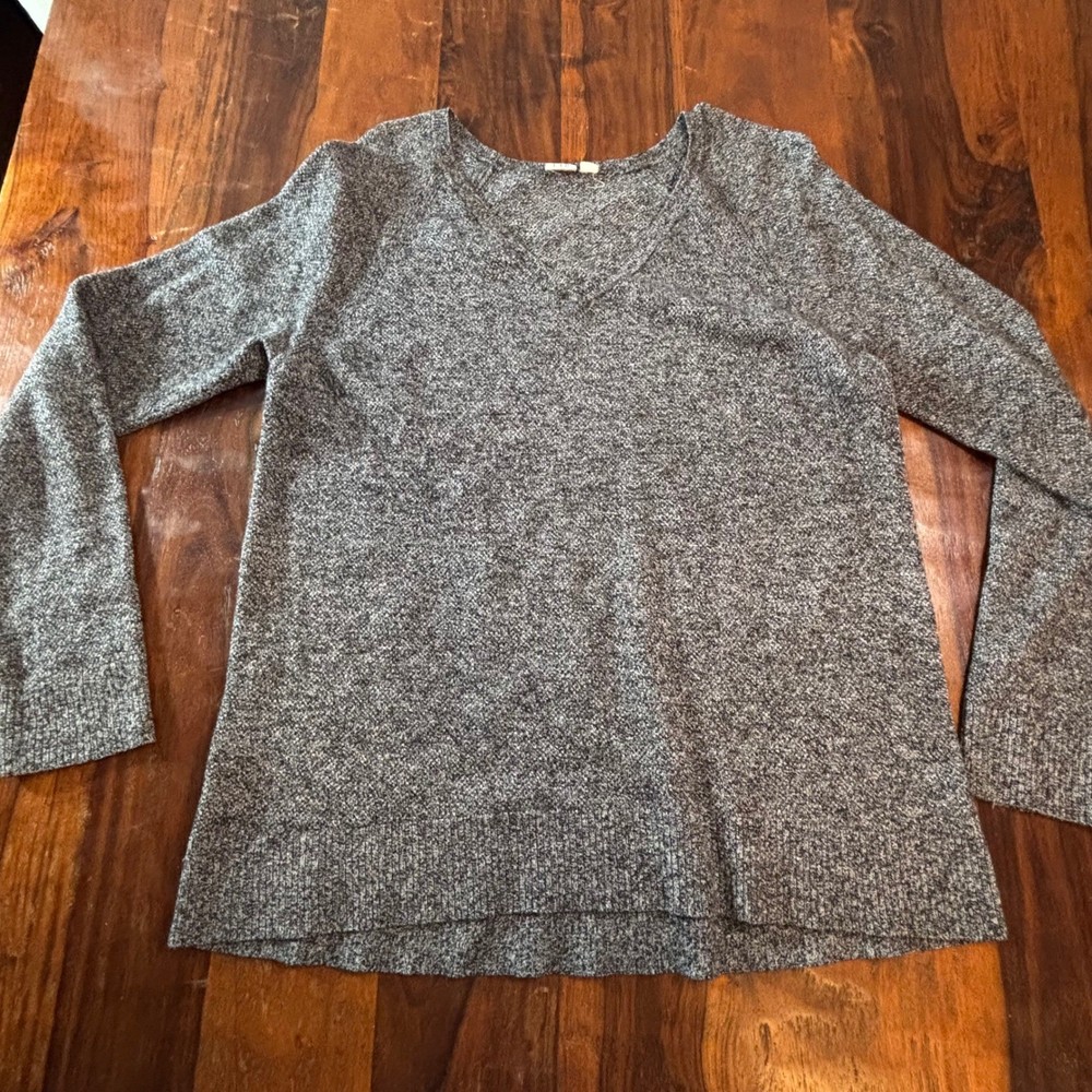 GAP Womens Large Gray Merino Wool Blend V-Neck Marled Knit Pullover Sweater