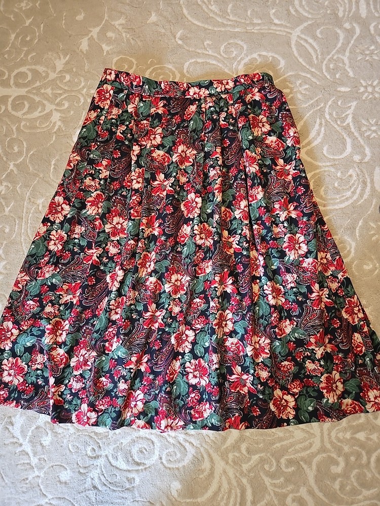 Vintage Worthington Essentials Floral Midi Skirt Pockets Size 20W Elastic Waist