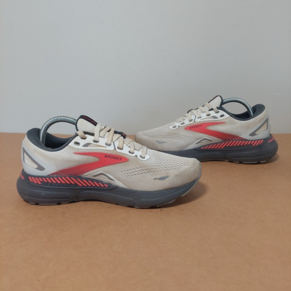 Brooks Adrenaline GTS 23 Mens  White Gray Red Running Shoes 1103911D193 SIZE 9