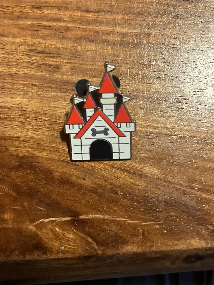 SDR - Cats and Dogs Mystery - Dog House Castle Disney Pin Collectable