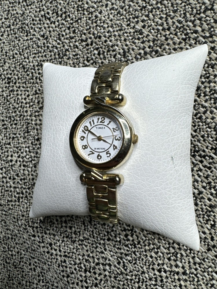Woman's Timex Round Gold Tone Watch with Gold Tone Band New Battery