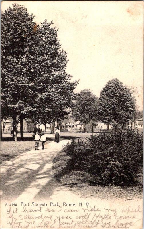 Rome New York NY : PARK SCENE m/14 AV8153