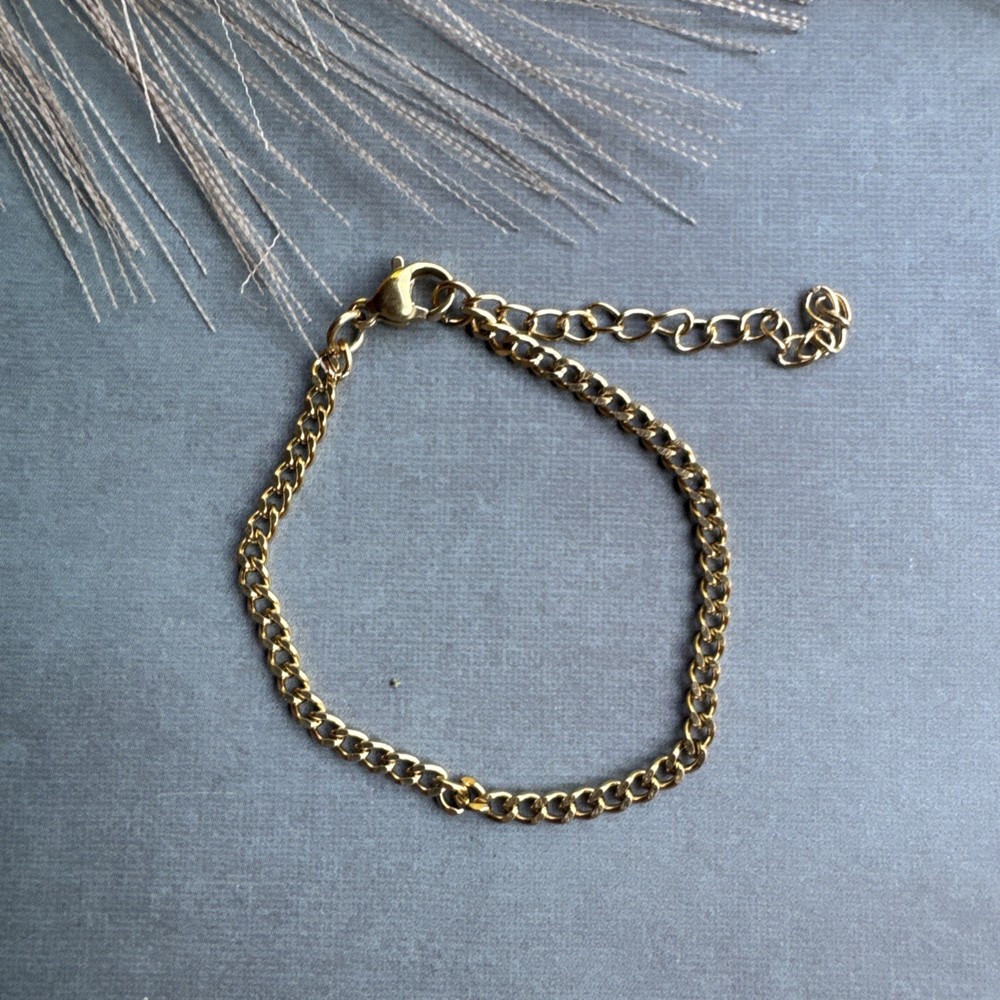 18K Gold Plated 2.5mm Curb Chain Bracelet 5.5 Inch Stainless Steel