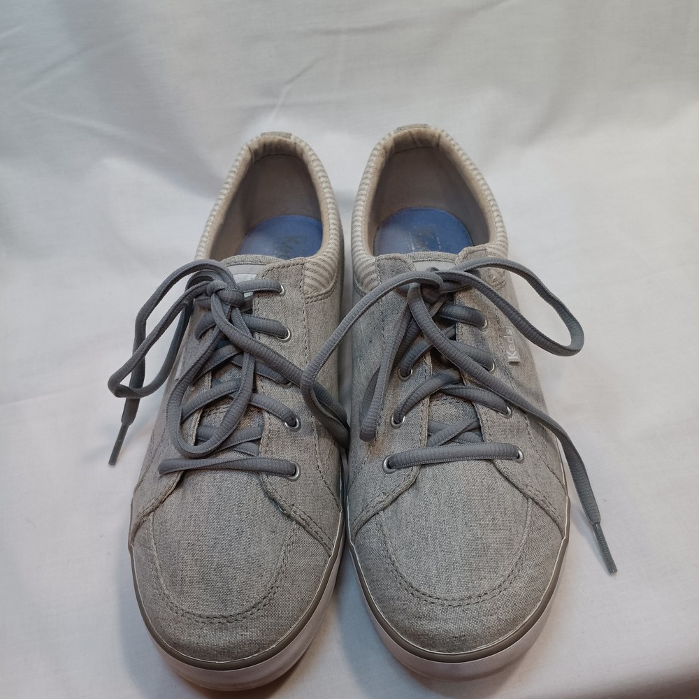 Keds Sneakers Women's Sz 8.5  Lace Up Dream Memory Foam Comfort Shoes