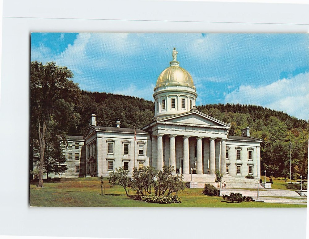 Postcard State Capitol Montpelier Vermont USA