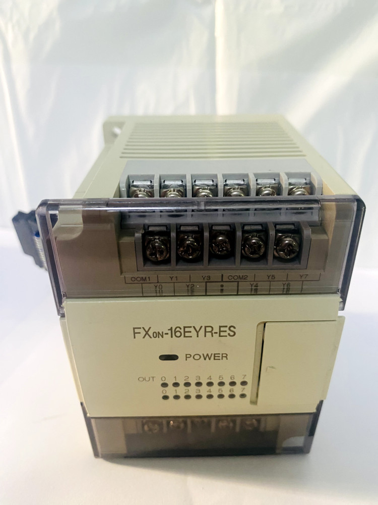 Mitsubishi Fxon-16Eyr-Es/Ul Programmable Plc Controller