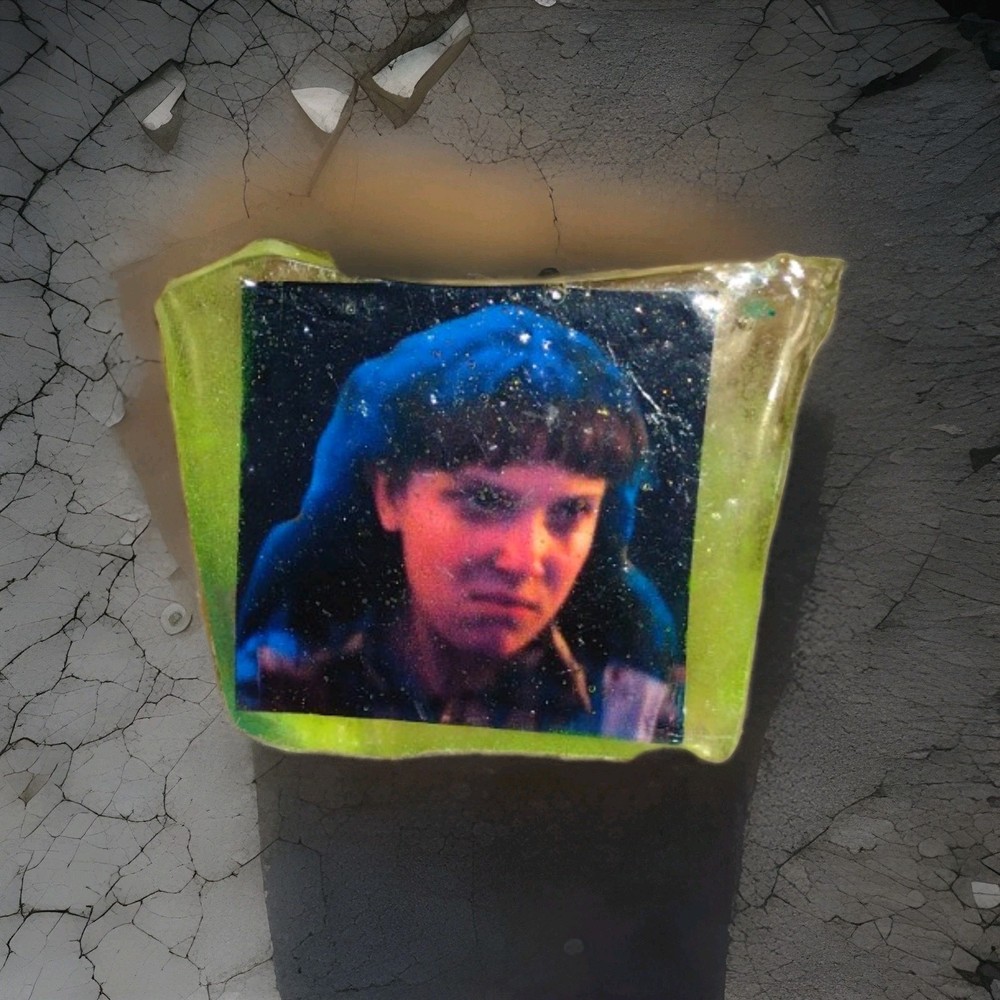 Stranger Things Handmade Art Glow Pin. Eleven (Angela!!)
