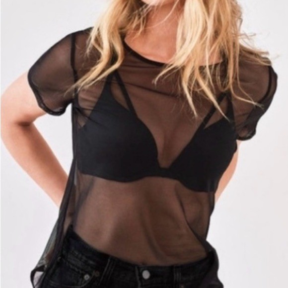Victoria's Secret Black Mesh Tee-Top Short-Sleeve Size XS