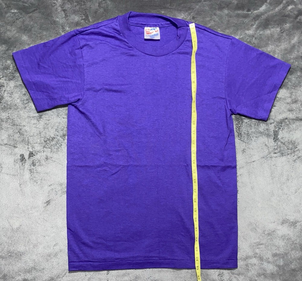 Hanes Heavyweight 50/50 Purple T-Shirt Made In USA SIZE SMALL Single Stitch