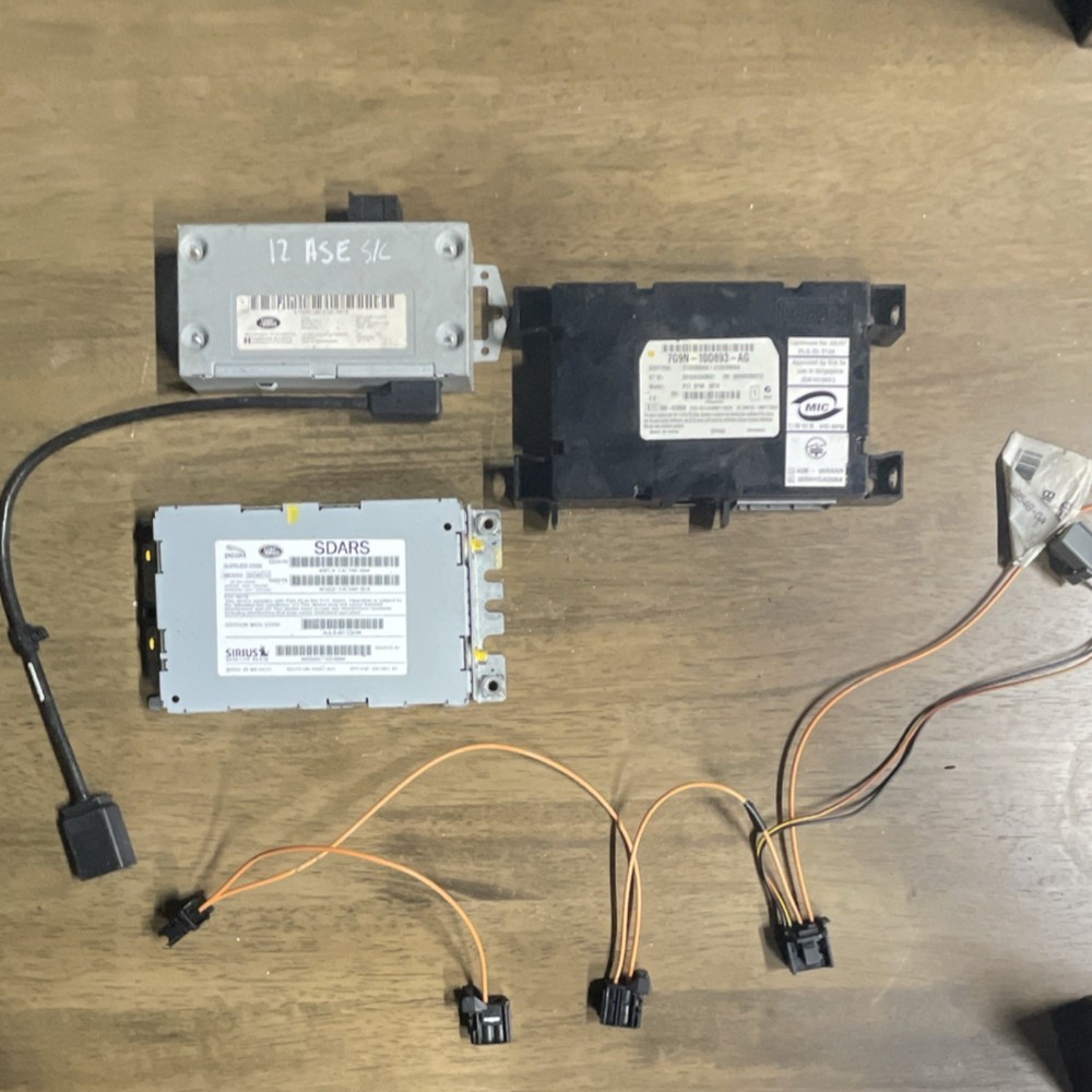 2010 Jaguar XF Module Set of 3 Bluetooth Sirius and Harman/Becker. Tested