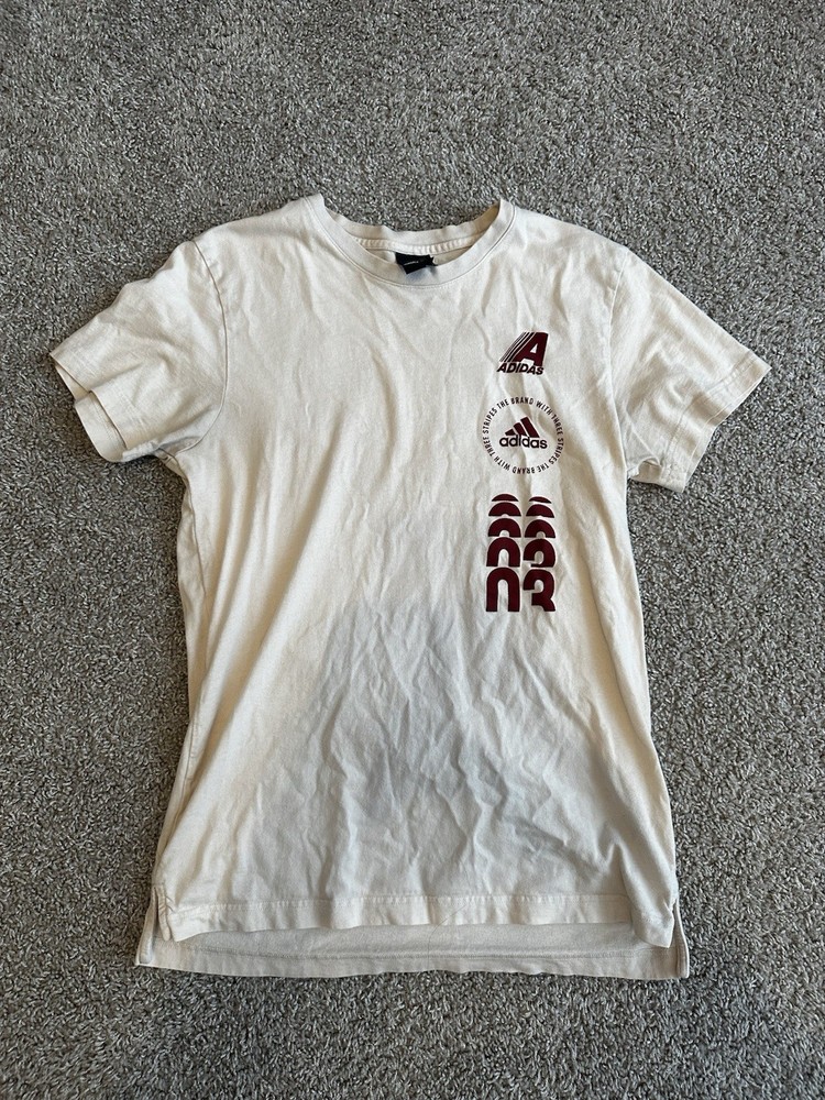 Used Adidas Graphic Tshirt Size Medium Men's