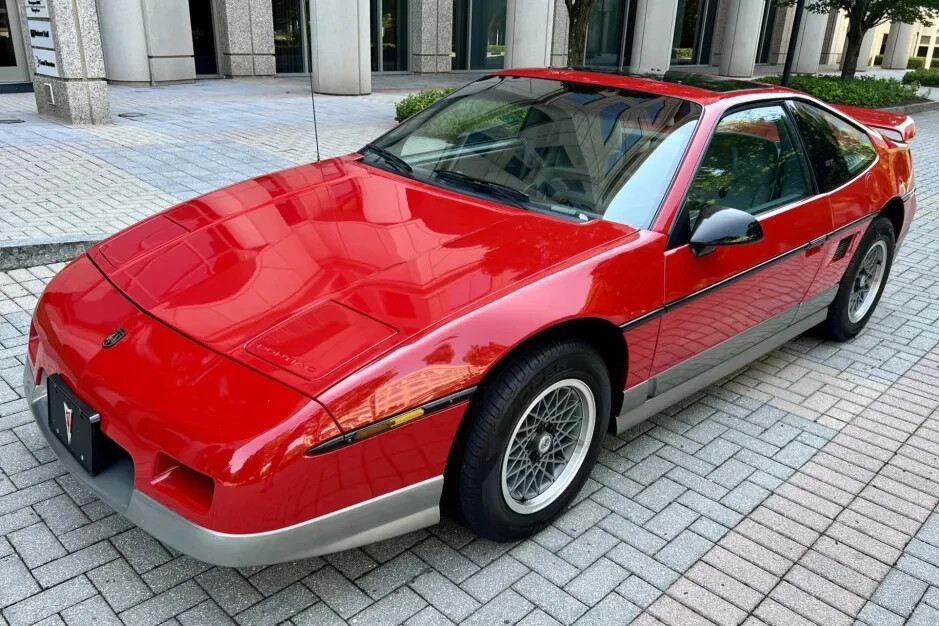 1986 Pontiac Fiero GT b32 | 24