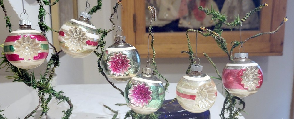 Six double-sided Shiny Brite Glass Christmas Tree Ornaments. USA.