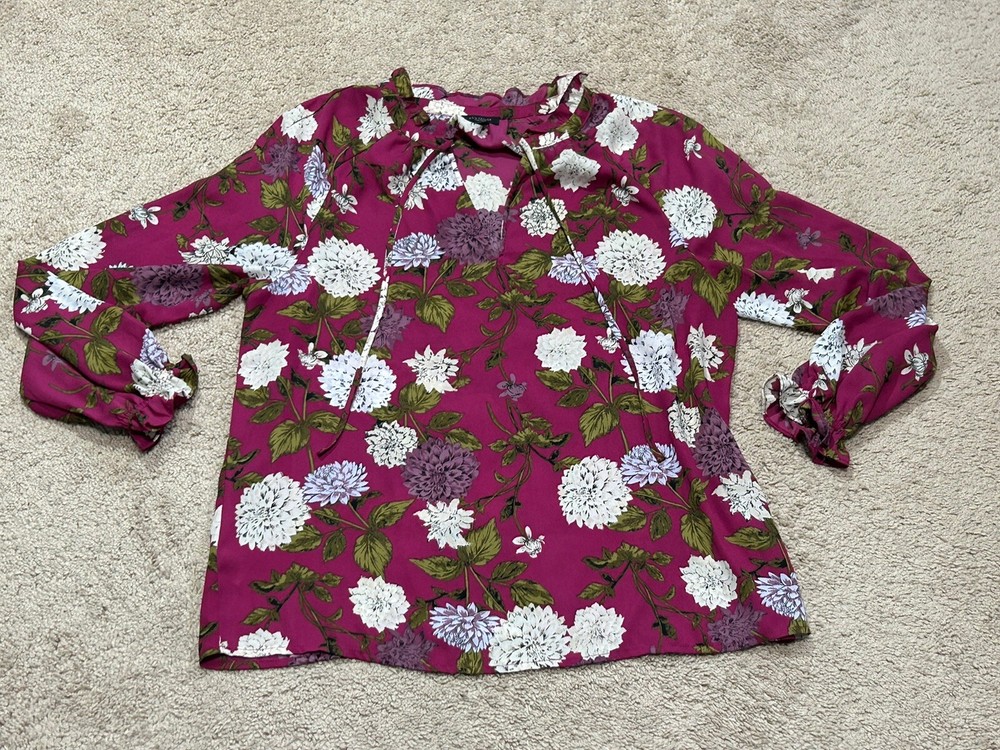 Ann Taylor Womens Shirt Size Medium Multicolor Floral Print Classic Dressy Flowy