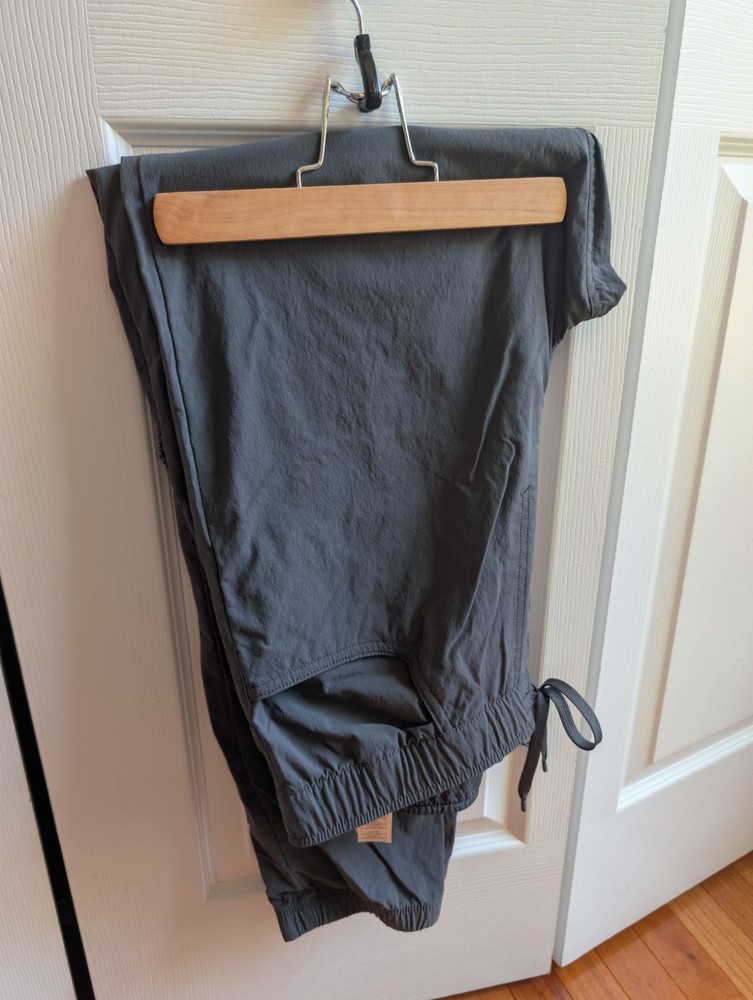 Patagonia Mens Quandary Jogger Pants 40+ UPF - Large Forge Grey
