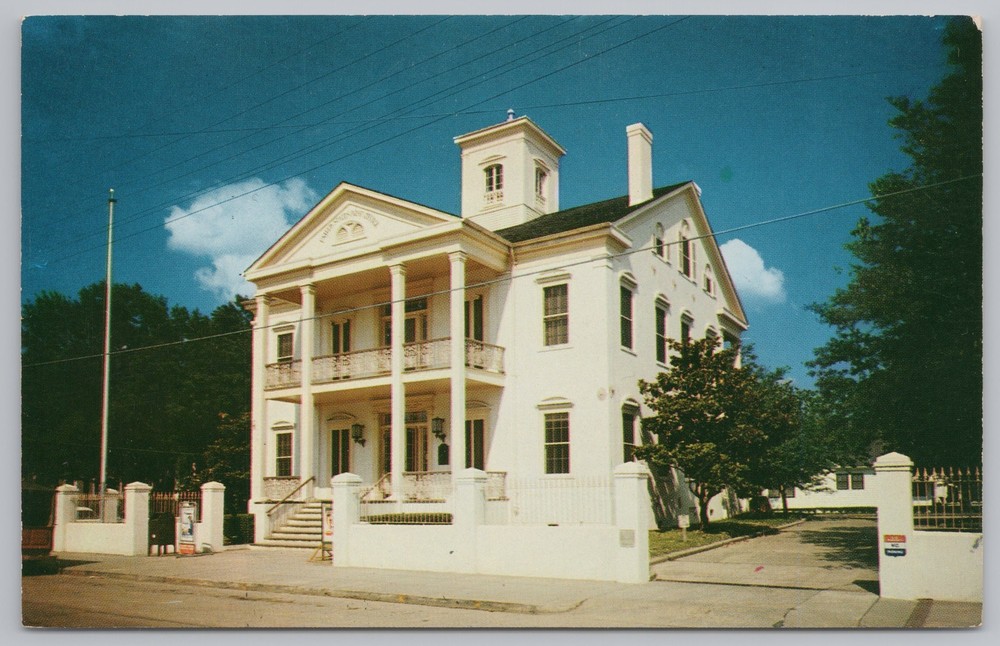 State View~Front Of The US Post Office In St Martinville L.A.~Vintage Postcard