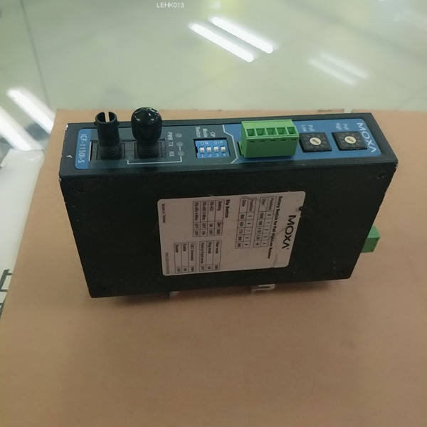 100% test MOXA ICF-1150I-S-ST-T via DHL or Fedex fast shipping