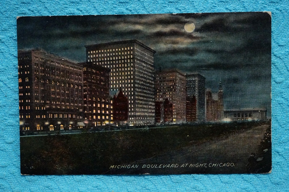 Michigan Boulevard at Night, Chicago, Illinois