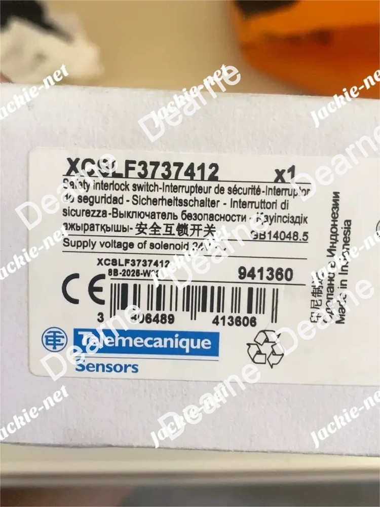 1PCS NEW XCSLF3737412 VIA DHL/FedEx &&