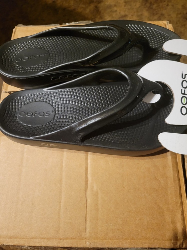 oofos recovery sandal, flip fops