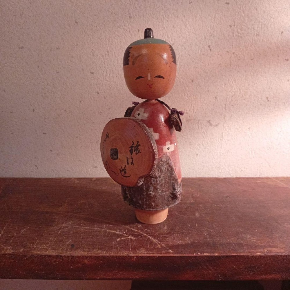 Kokeshi Doll Showa Retro 14.5cm Hand-Painted Cute Topknot Japan Collectible