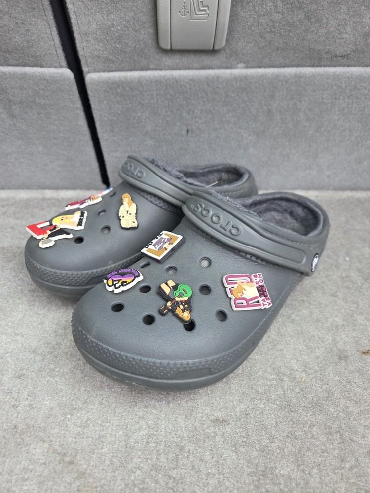 CROCS Gray Faux Fur Lined Dual Comfort Clogs Womens 9 Mens 7 Unisex