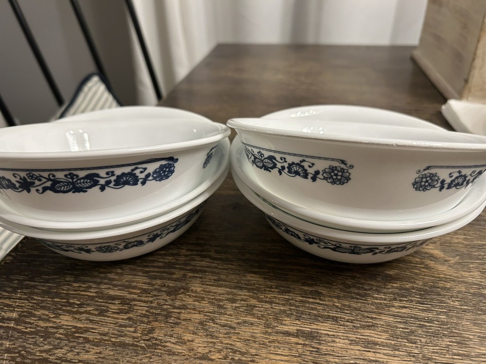 6 Corelle Old Town Blue Onion 5 3/8 Inch Berry Dessert Soup Cereal Bowls Blue