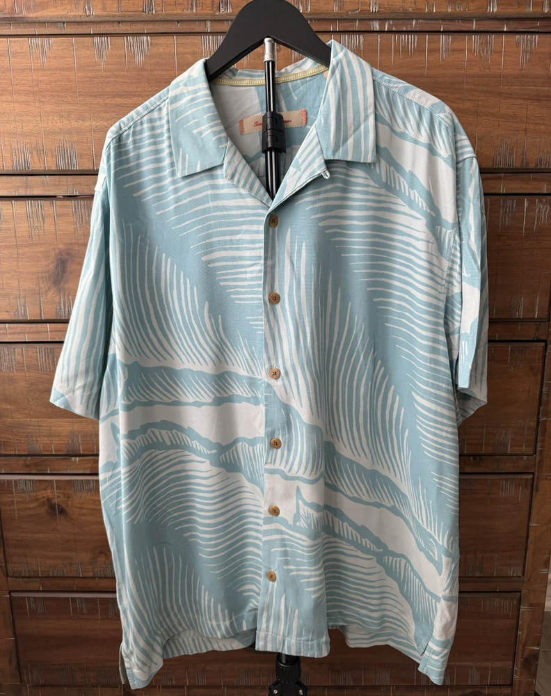 Tommy Bahama Men’s XL Silk Hawaiian Shirt Blue Palm Print Camp Shirt