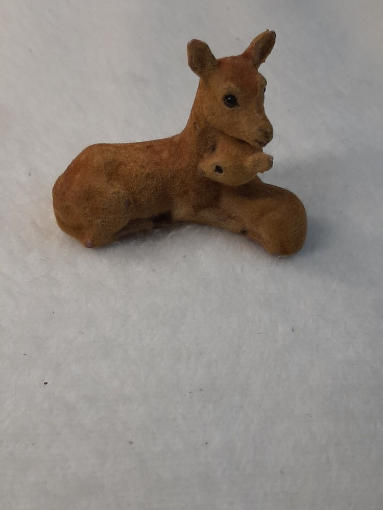 Flocked Vintage Deer Doe Fawn Figure Brown Felt Momma Baby Holiday Decor