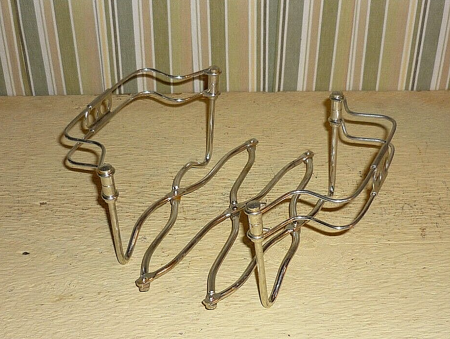 Italian expandable TRIVET / Hot Dish Casserole Holder.  Accommodates 4 