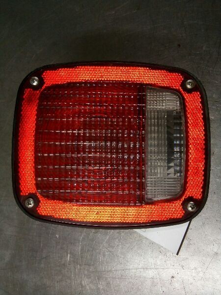 99-19 Ford F350SD Pickup Driver Tail Light Chassis Cab Square 5852800
