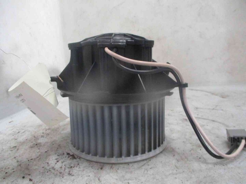 Opel Astra J 13276230 heating fan