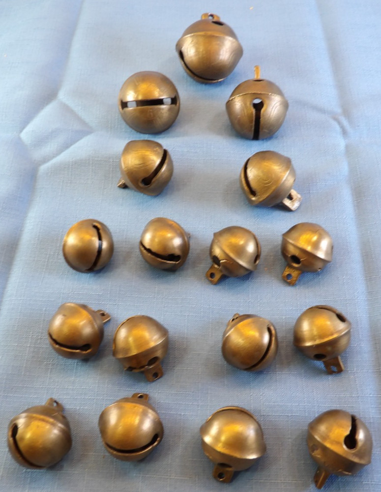 Antique Brass Sleigh Brass Bells ~ Assorted Sizes ~ Lot Of 17