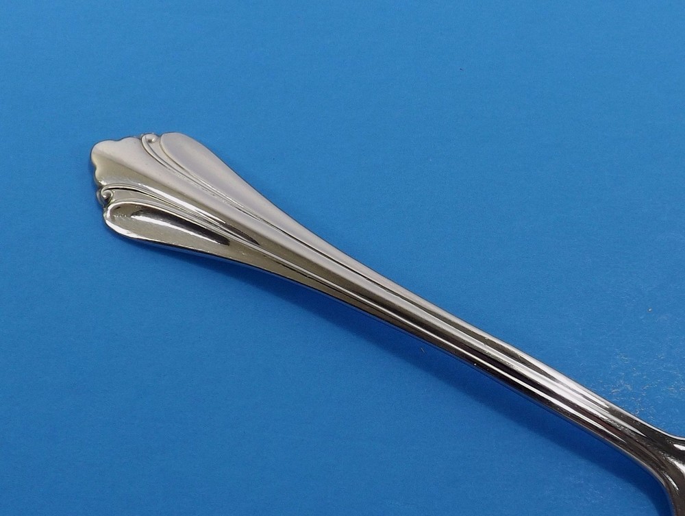 Oneida Gwendolyn Stainless Set of 2 Soup Spoons 7 1/4