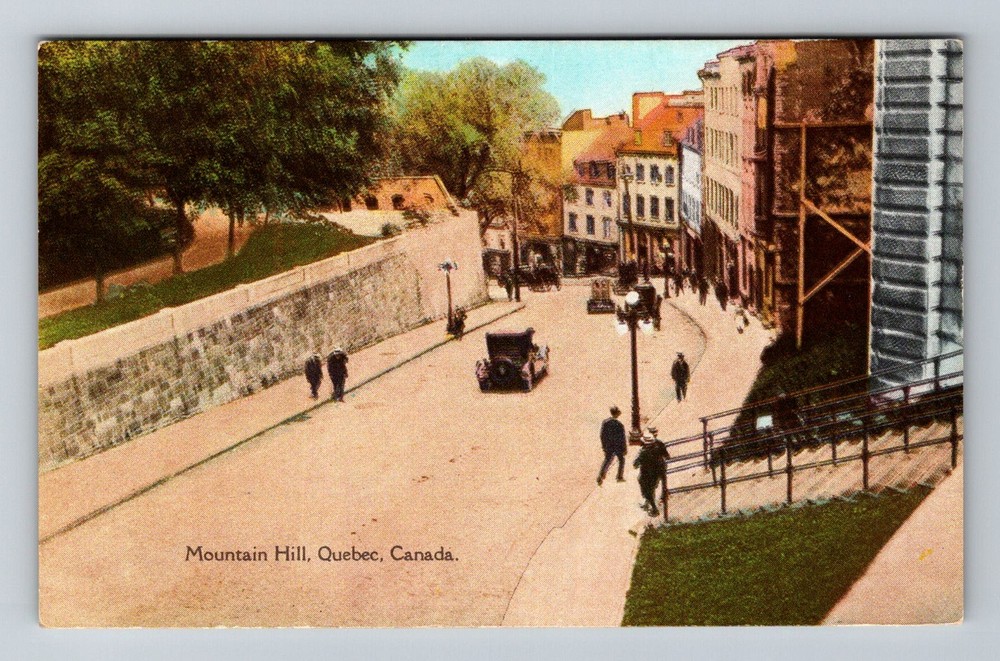 Canada- Quebec Mountain Hill Road Old Shops Old Postal PC View Vintage Postcard