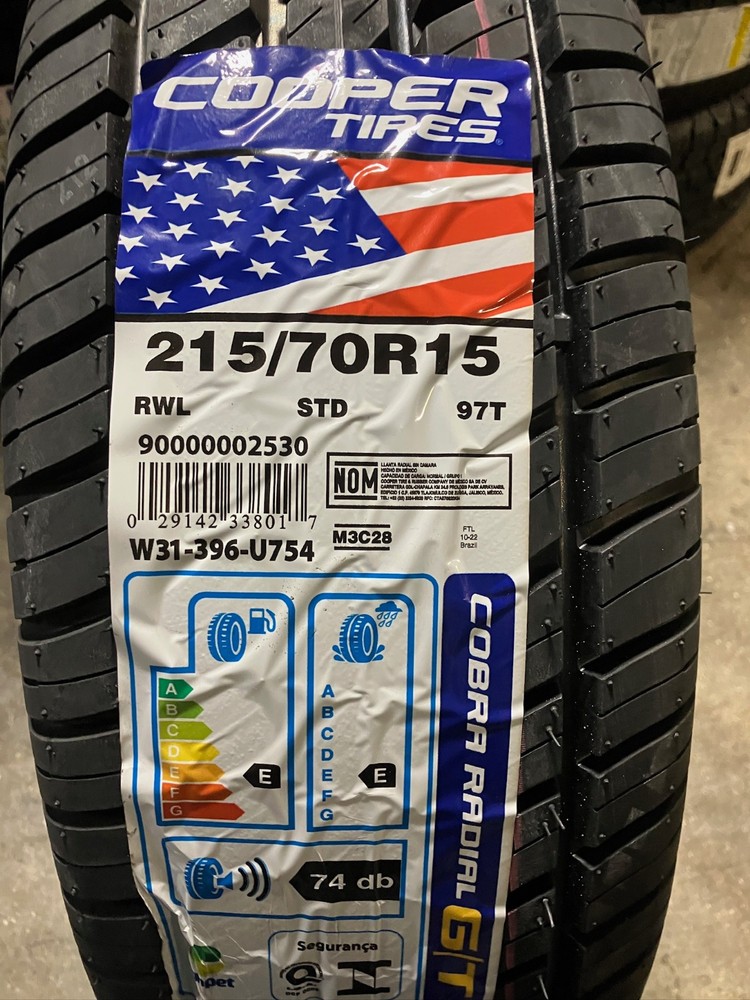 4 New 215 70 15 Cooper Cobra Radial G/T Raised White Letter Tires
