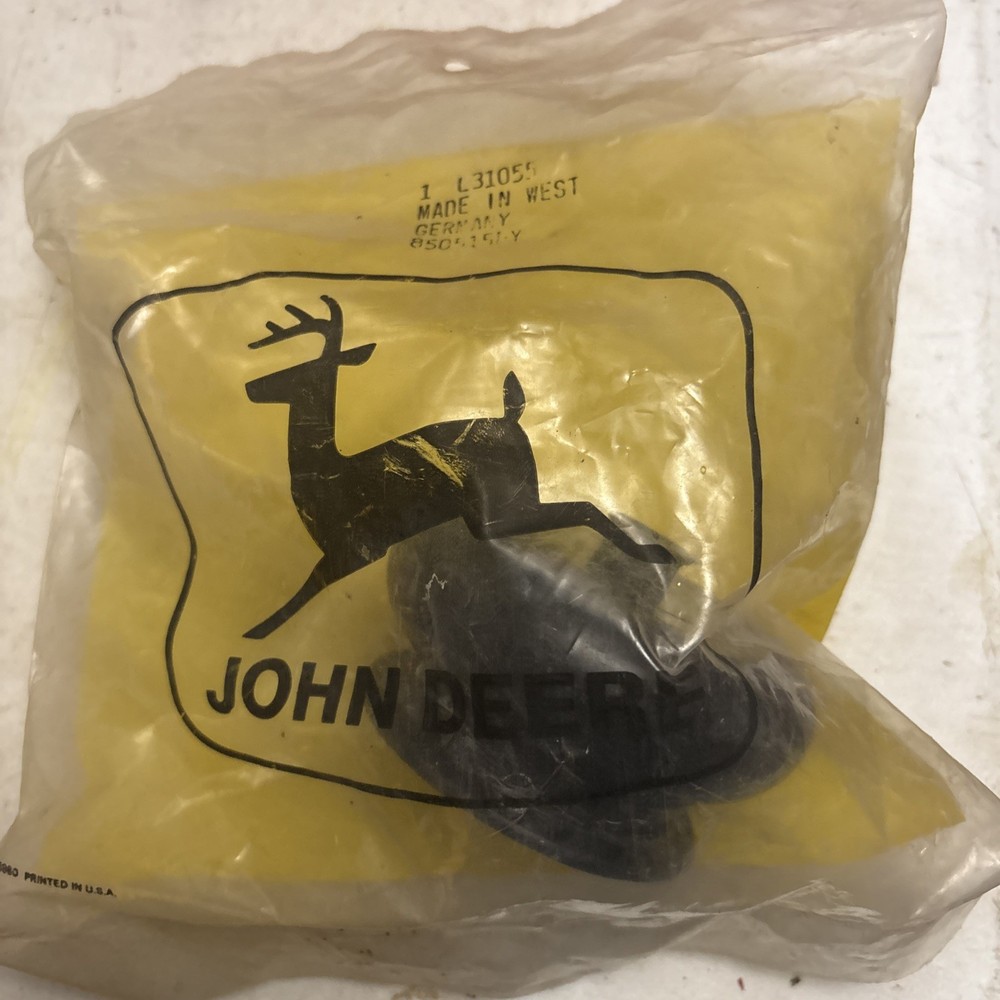 OEM John Deere Rubber Shifter Boot L31055