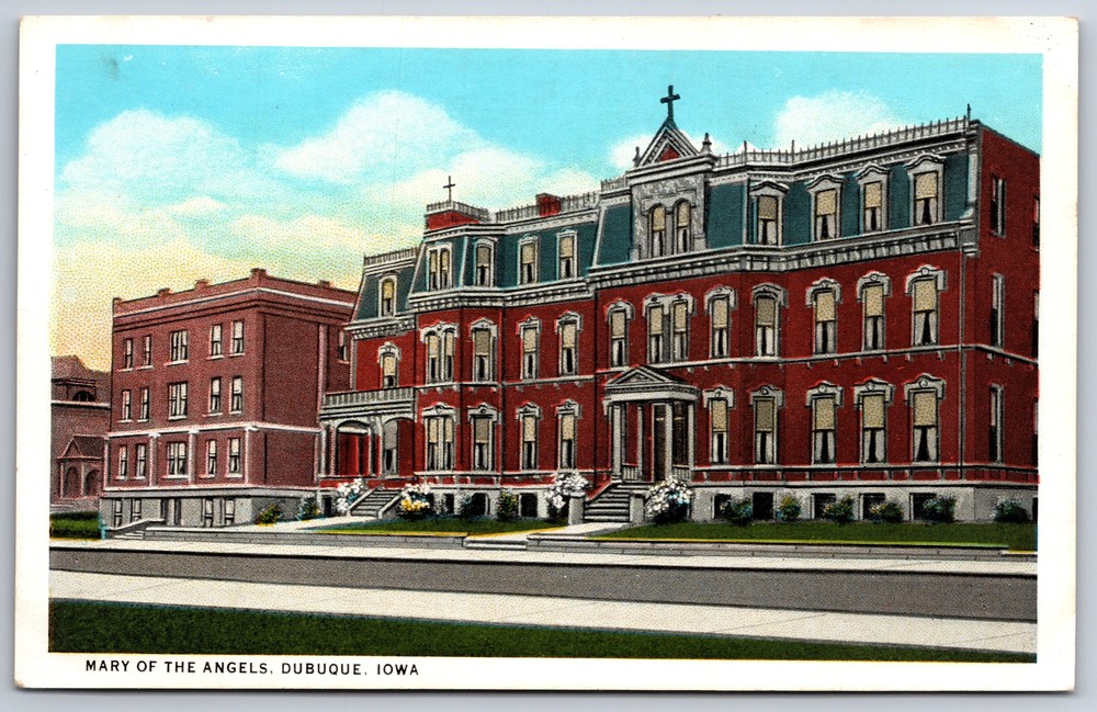Dubuque Iowa~Mary Of The Angels Home~Catholic Home For Ladies~Vintage Postcard