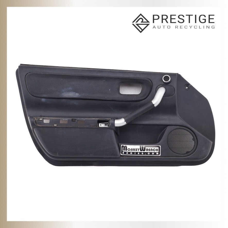 02-2004 TOYOTA MR2 Spyder Door Trim Panel Cover Front Left Black 67620-17580-C0