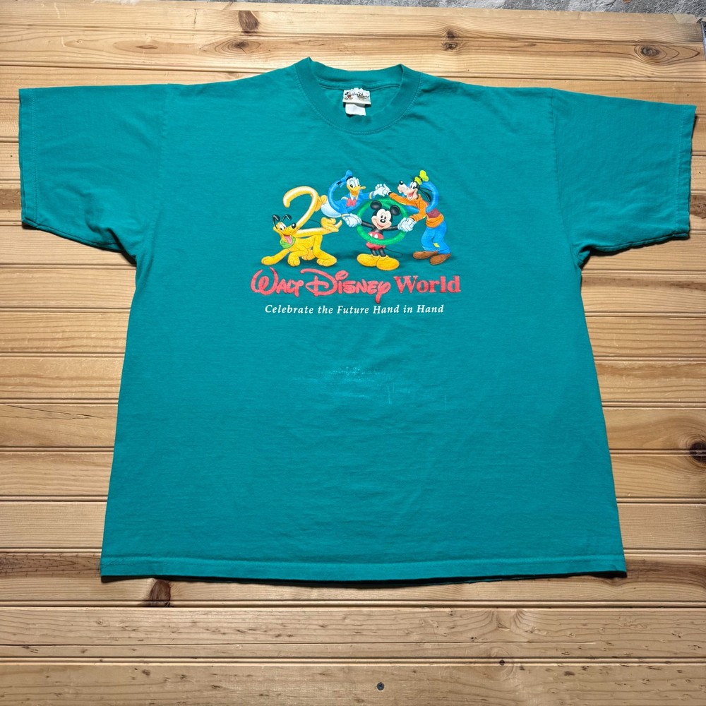 Vintage 2000 Walt Disney World Mickey Donald Goofy Pluto Souvenir T-Shirt - XL