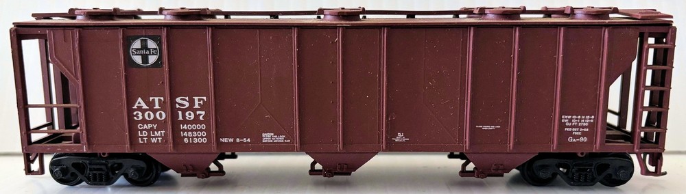 E&B Valley Ho Santa Fe Ps-2 3-Bay Indigo Red Covered Hopper Atsf 300197 Rtr Kd