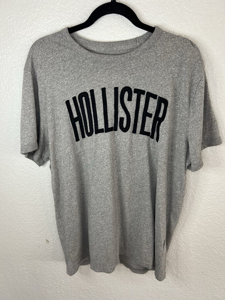 Hollister Gray Graphic Logo Crew Neck Short Sleeve T-Shirt Size XL vintage