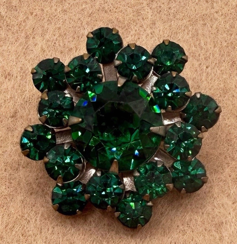 Vintage Emerald Green Rhinestone Cluster Brooch  Pin Mid Century Costume Jewelry