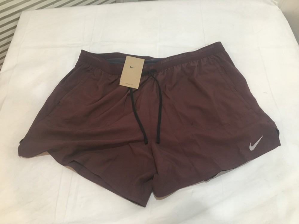 NWT $65.00 Nike Mens Dri-Fit Flex Stride 5