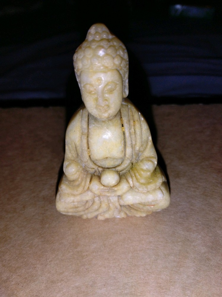 Vintage Gautama Hindu Buddha Statue - Made From Jade 2.8